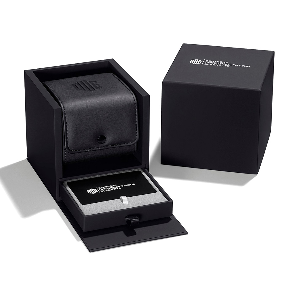 DUG Special Edition Purist Granitgrau Watches A full package