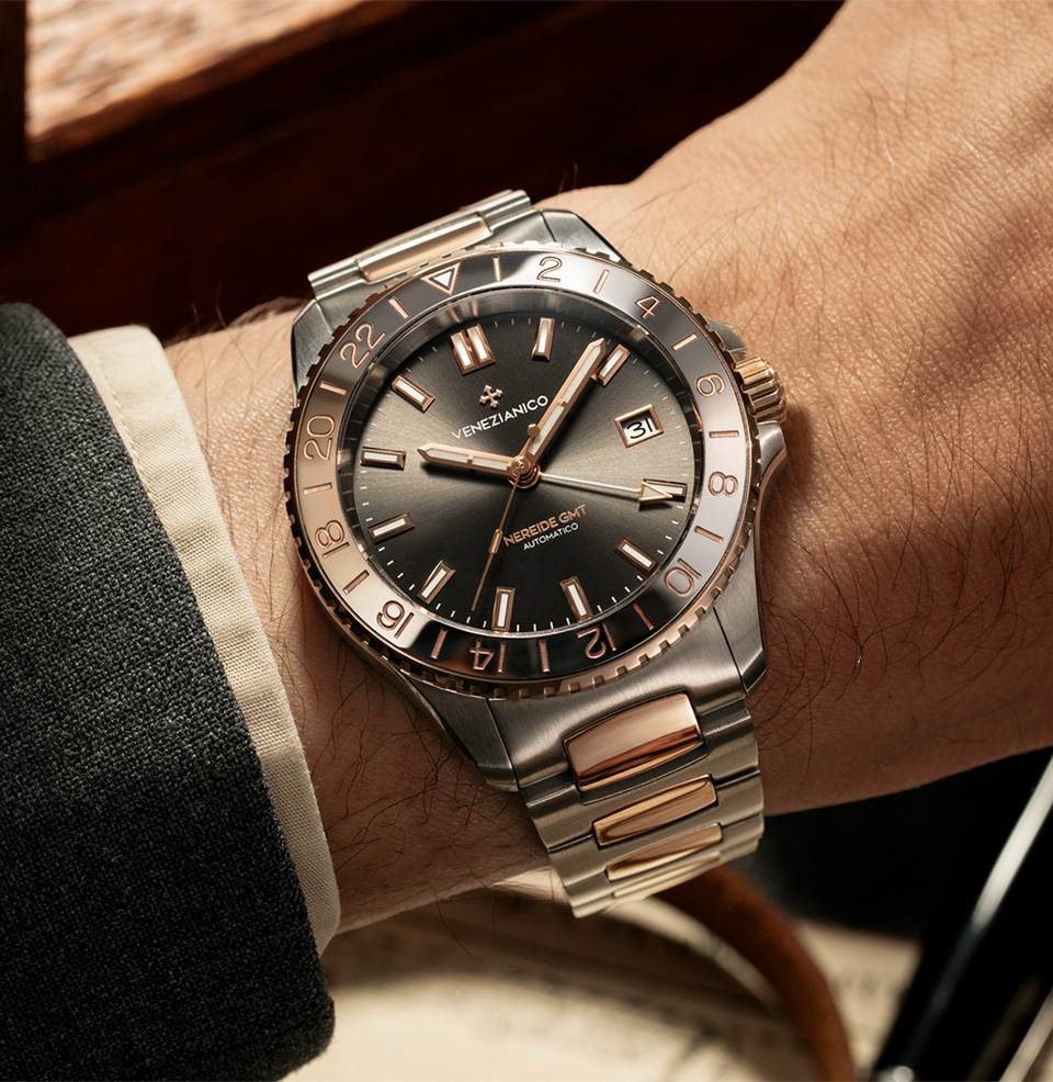 Venezianico Nereide GMT Grand Tour Watch Grey sunburst dial