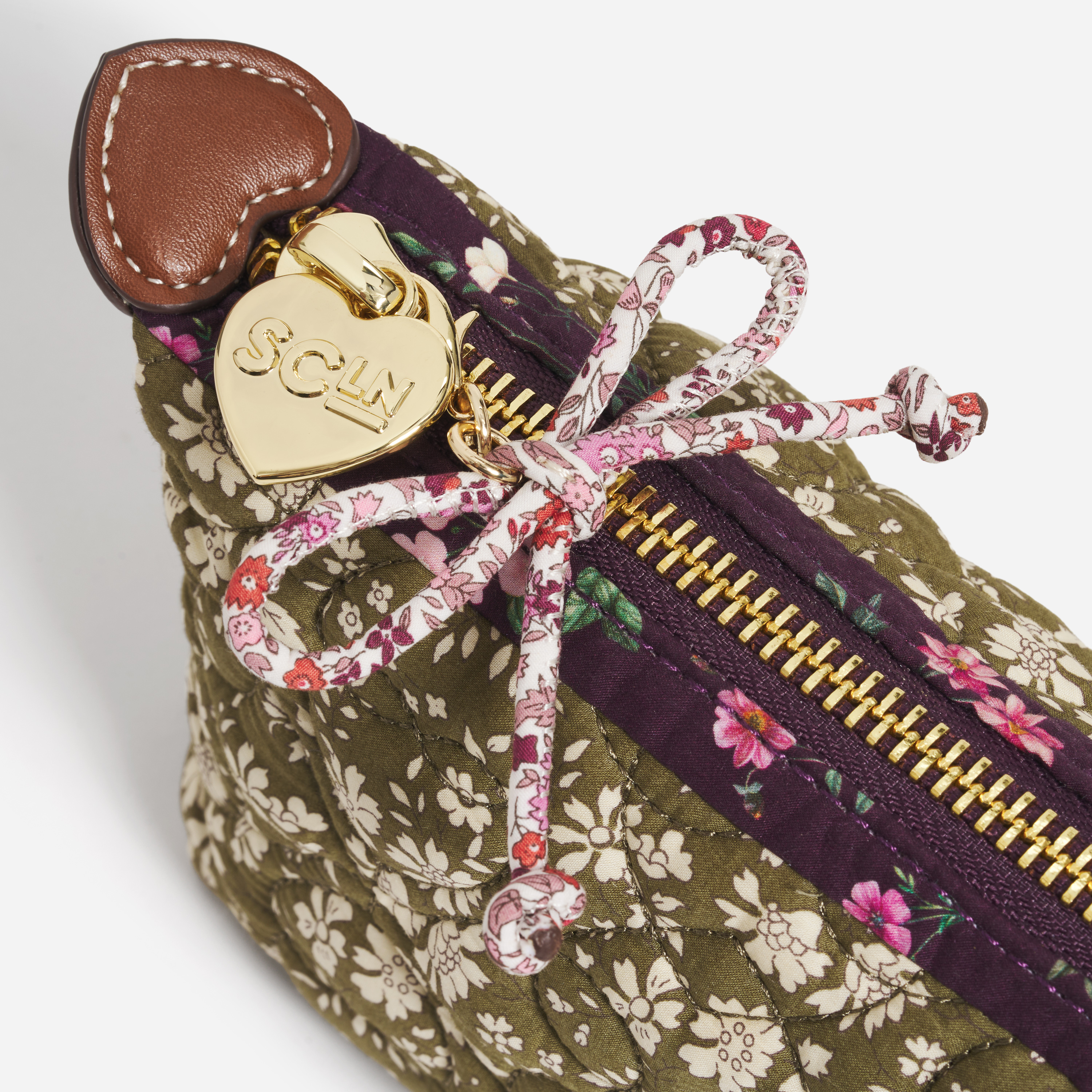 Pouchette 01 Made with Liberty Fabric