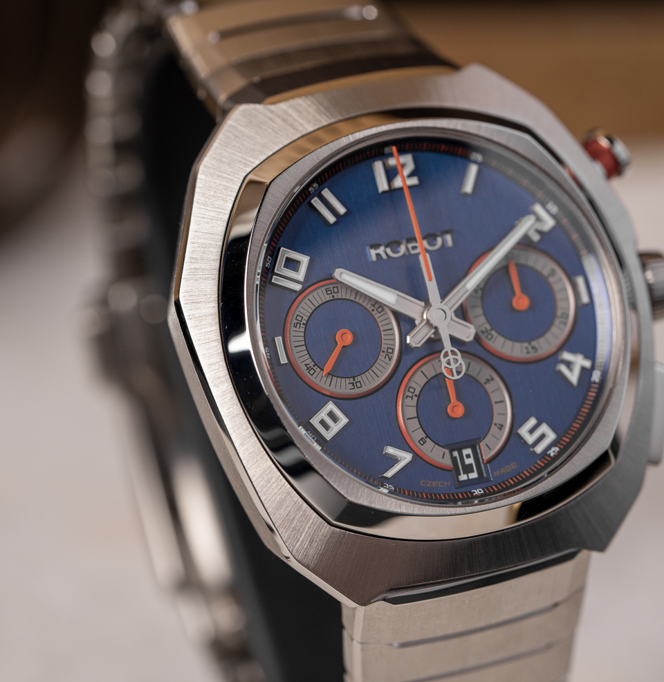 ROBOT Robotic One Chronograph Watches The Robotic One