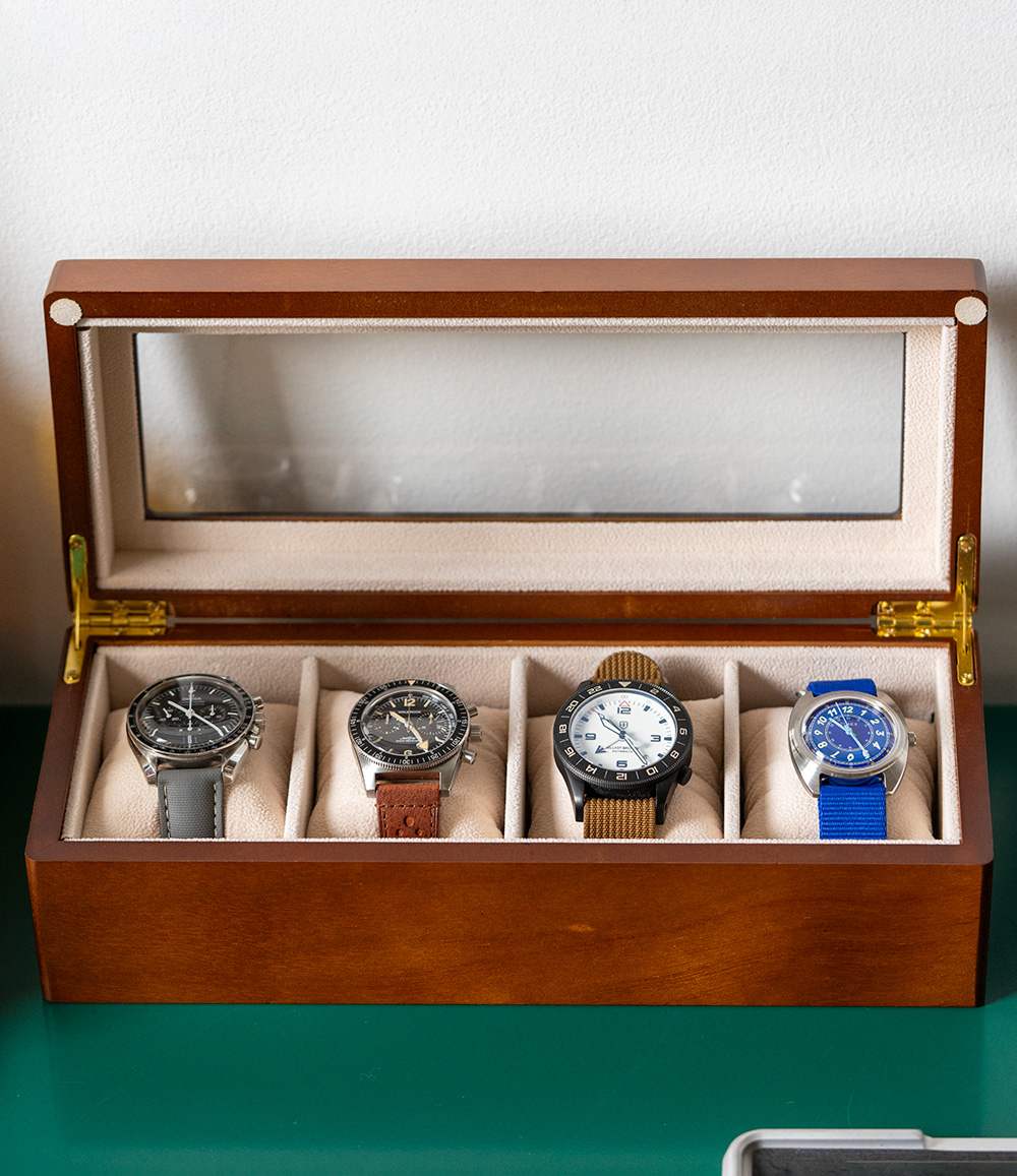 Bey-Berk International 4-Slot Watch Box