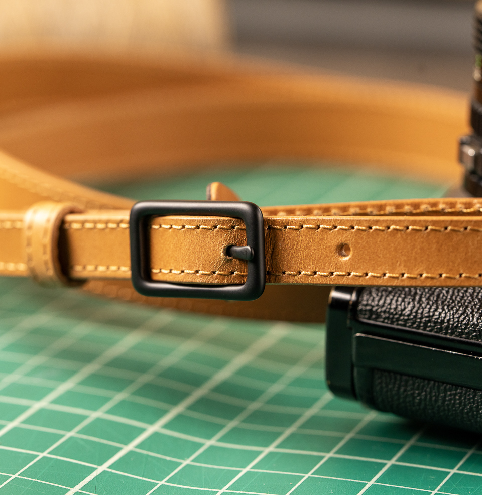 Convoy Co. Field Camera Strap 45