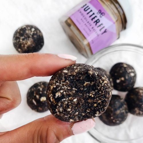 Chocolate Reishi Nut Butter Protein Balls | Butterfly