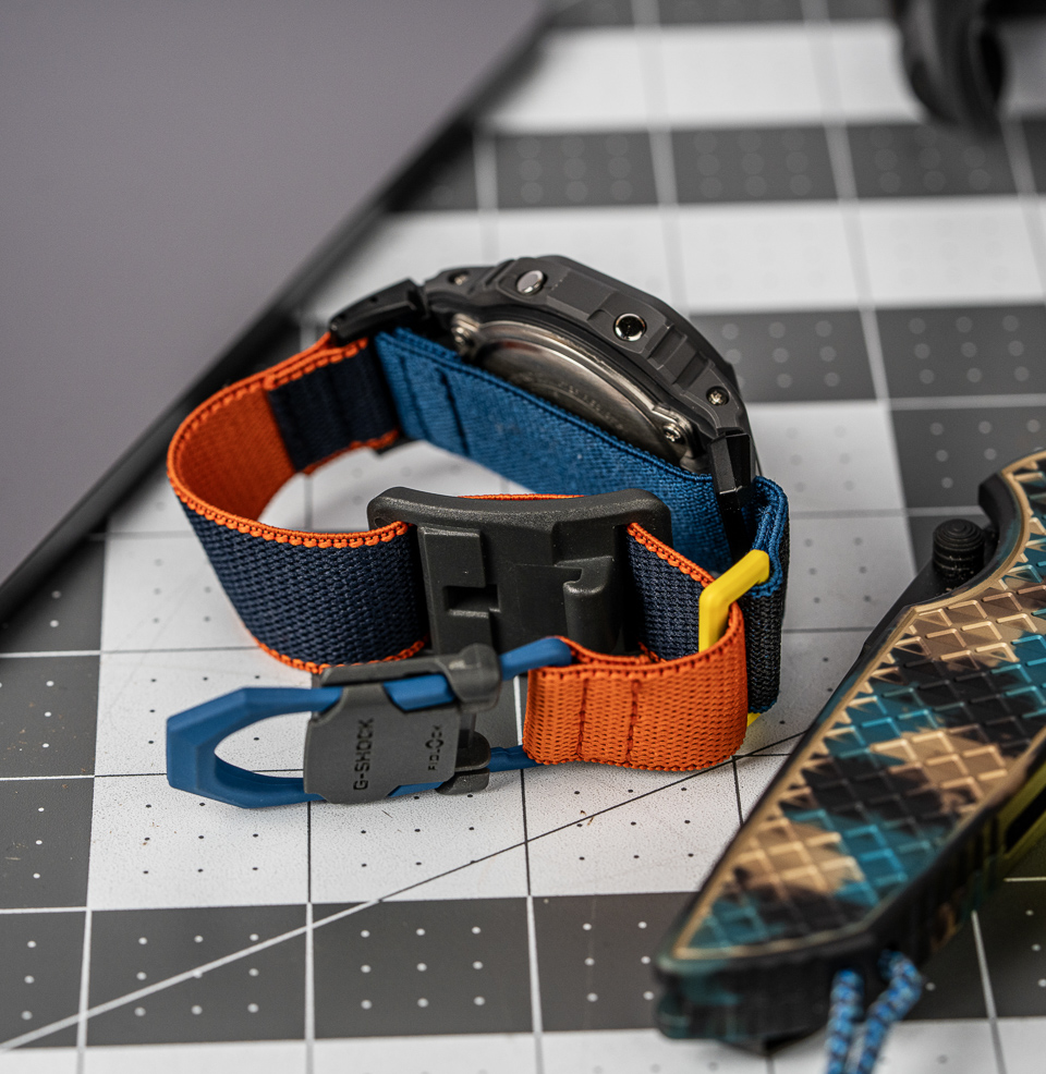 G-SHOCK DW-5600MNC Watch Series 200m Water Resistance