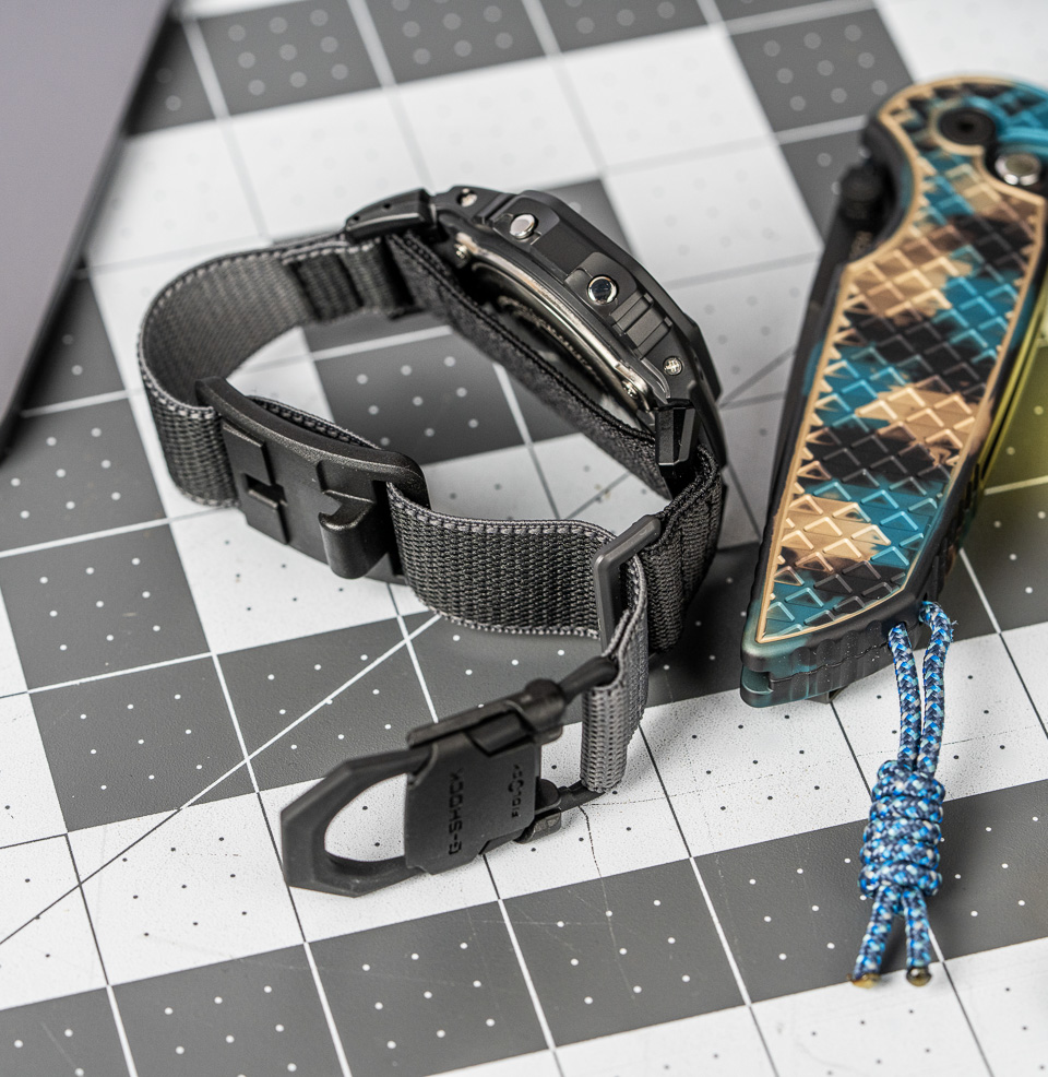 G-SHOCK DW-5600MNC Watch Series 200m Water Resistance