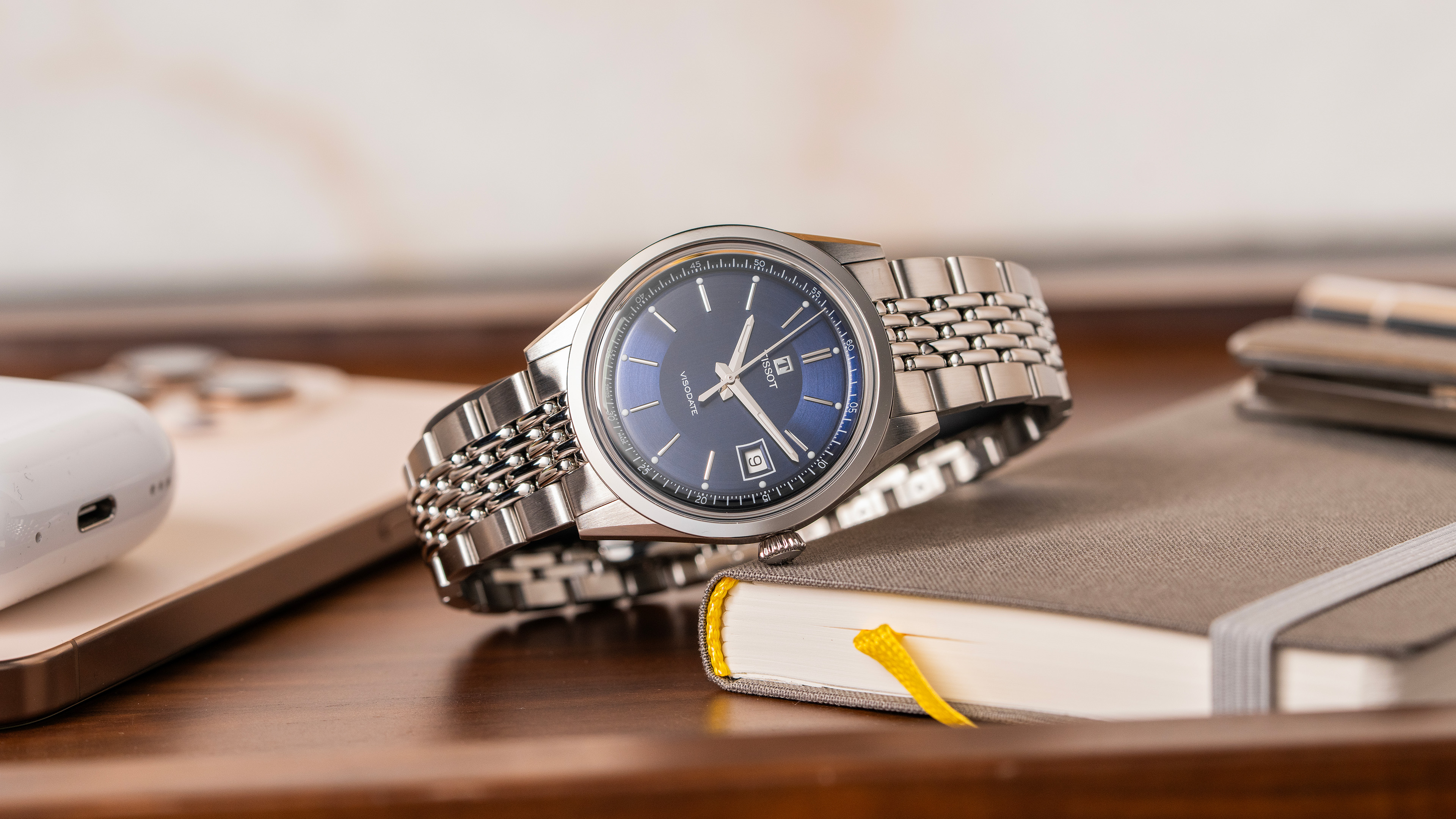 Tissot_Visodate-39_Blue_header