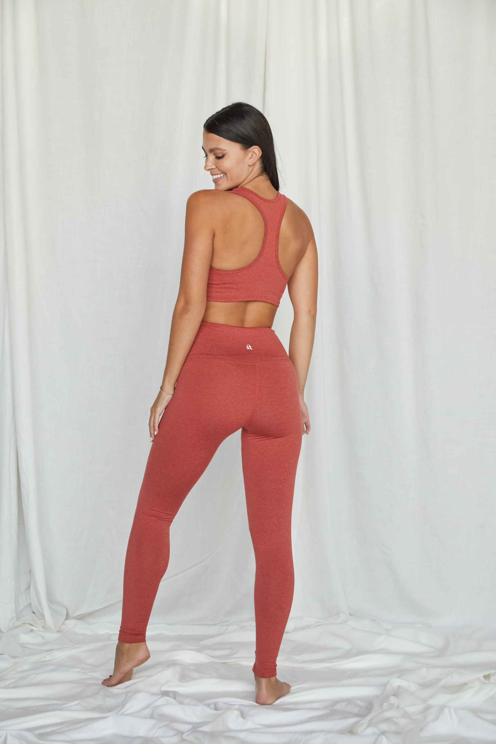 girlfriend collective, Pants & Jumpsuits, Girlfriend Collective Clay  Compression Leggings M 23 34 Inseam