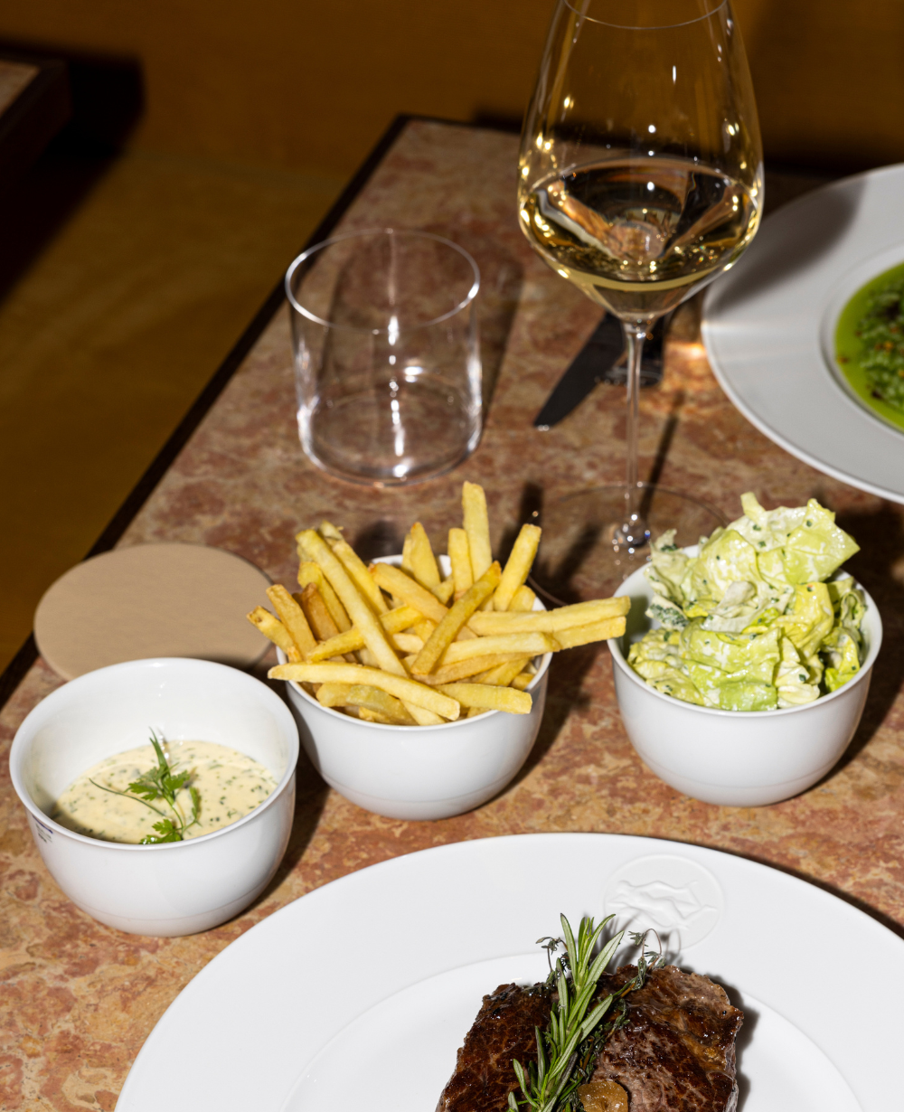 © Lukas Kirchgasser