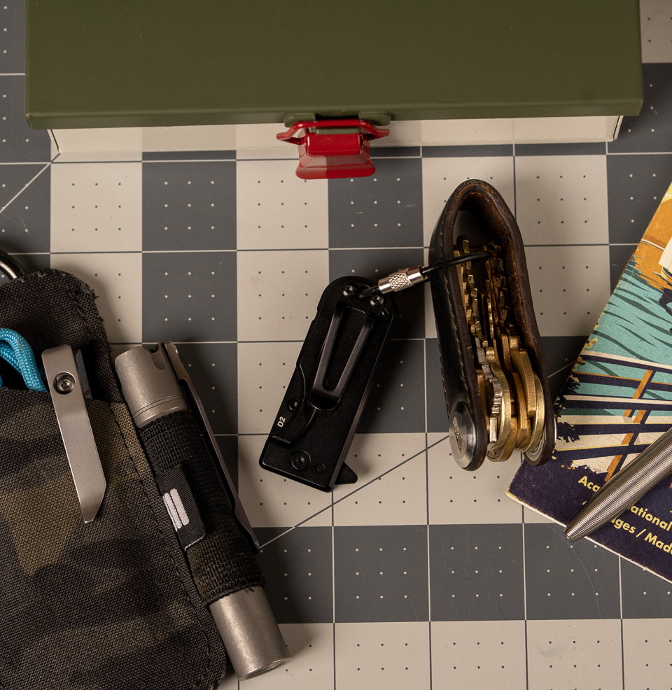 The WESN Microblade Reinforced Frame Lock