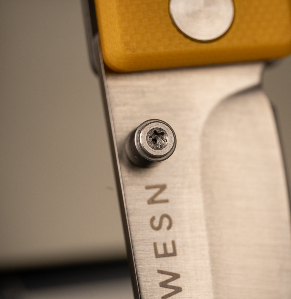 The WESN Microblade Removable Titanium Thumb Stud