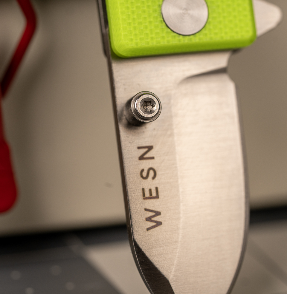 The WESN Microblade Removable Titanium Thumb Stud