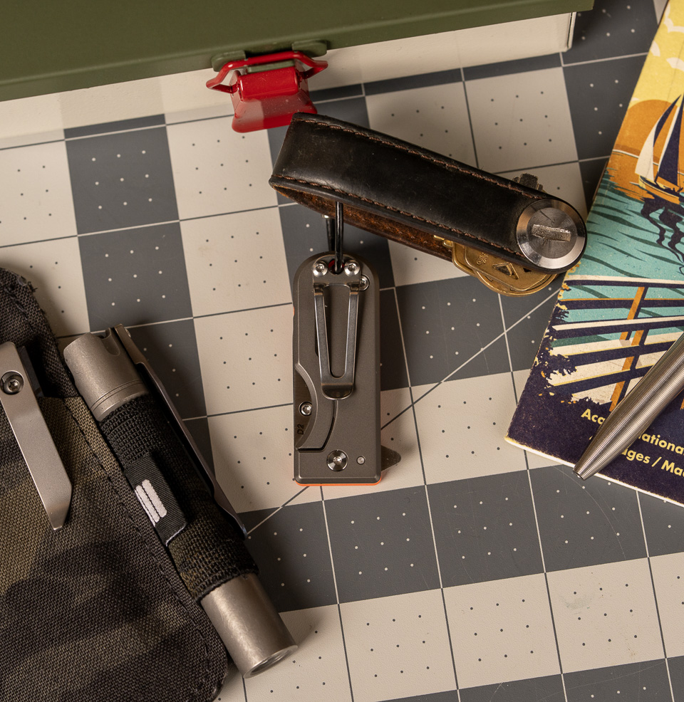The WESN Microblade Reinforced Frame Lock