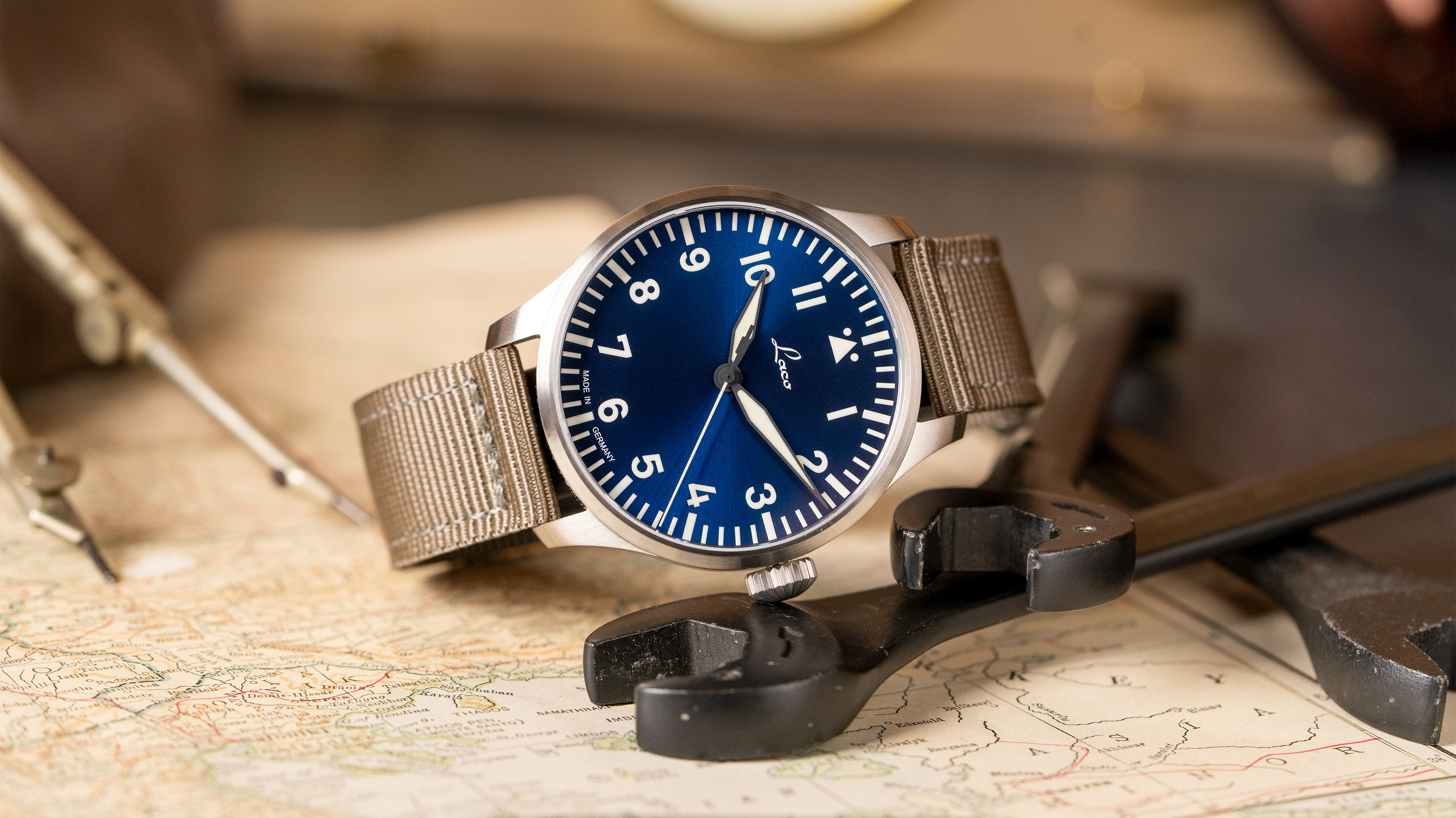 Augsburg Blaue Stunde 42mm | Blue Dial Watch – Windup Watch Shop