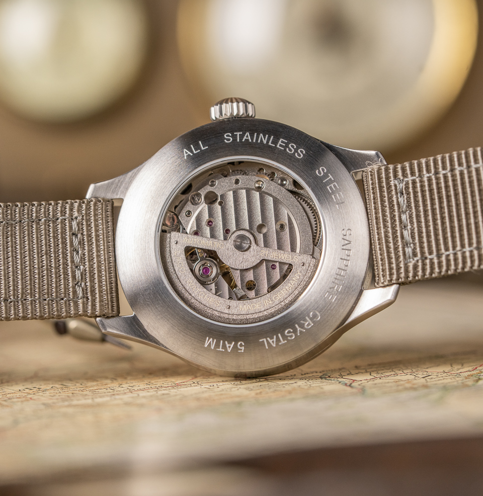 Augsburg Blaue Stunde 39mm | Blue Dial Watch Display case-back 