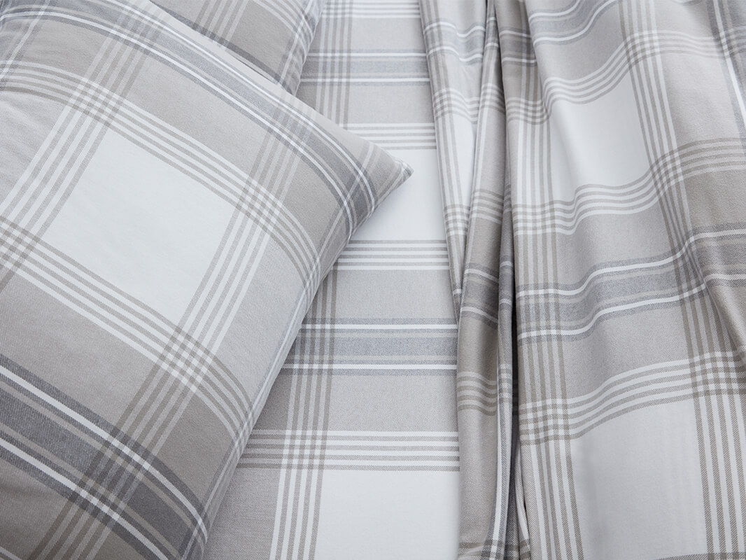 Pewter Signature Plaid Sheet Set image