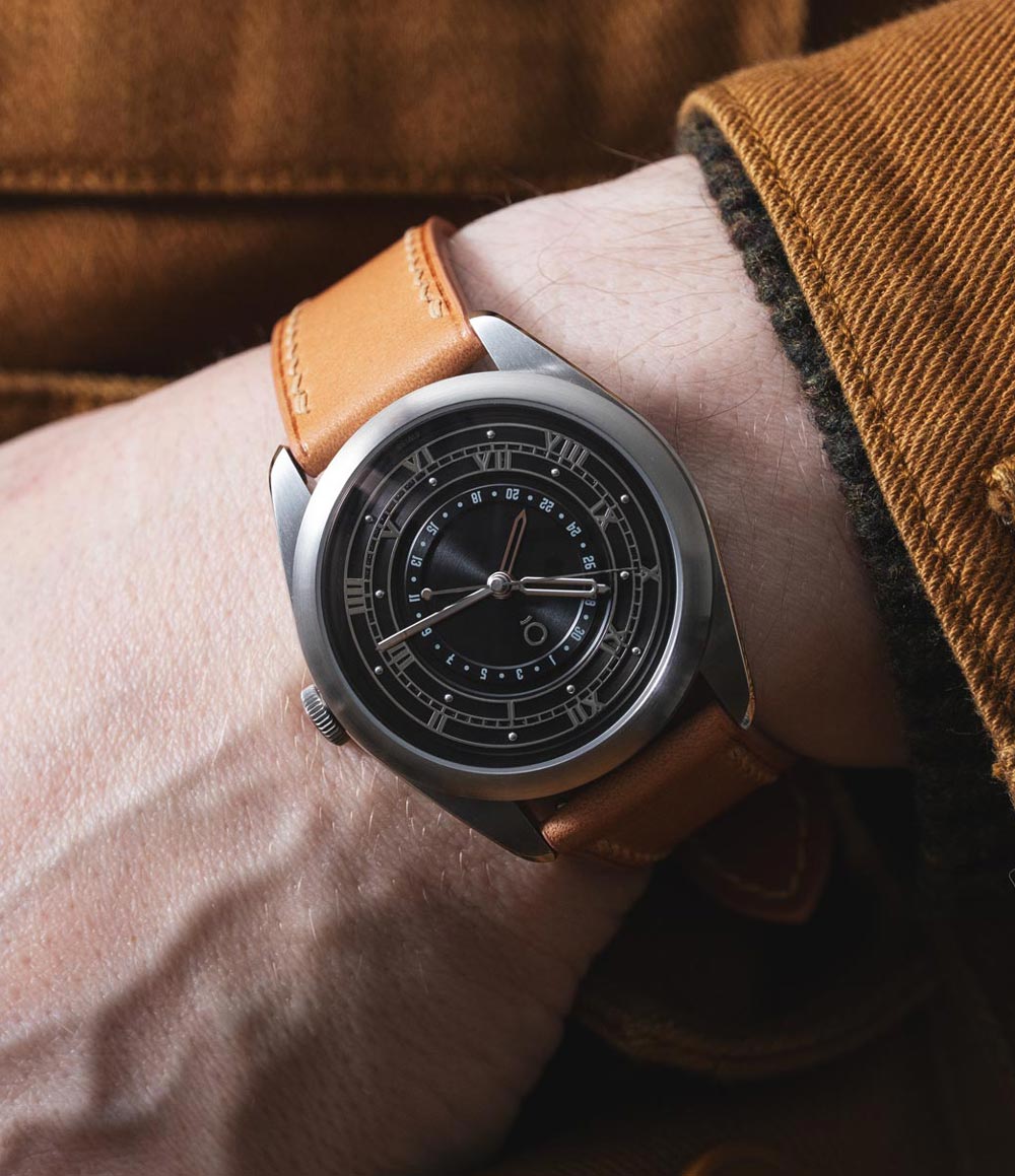 Coriolis Pointer Date - Rhodium Black