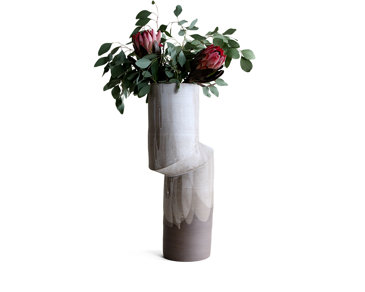 special-edition-vase-for-greenwich-house-pottery