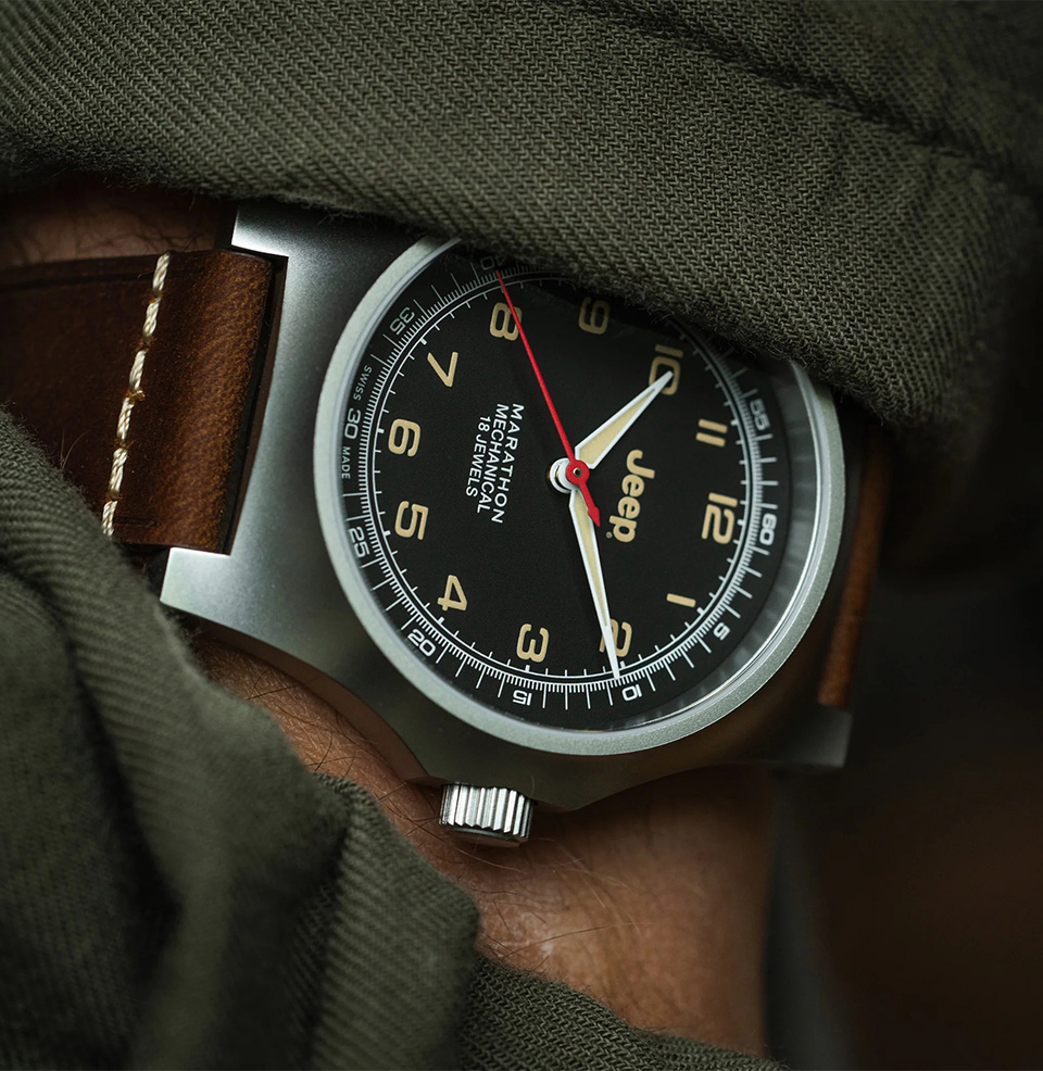 Marathon x Jeep® 41mm Willys — Officer's Field Watch Jeep Wrangler 1941 dial treatment