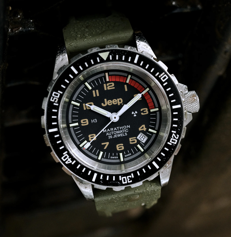 Marathon x Jeep® 41mm Rubicon — Diver's Watch Red-line 15-minute count-up