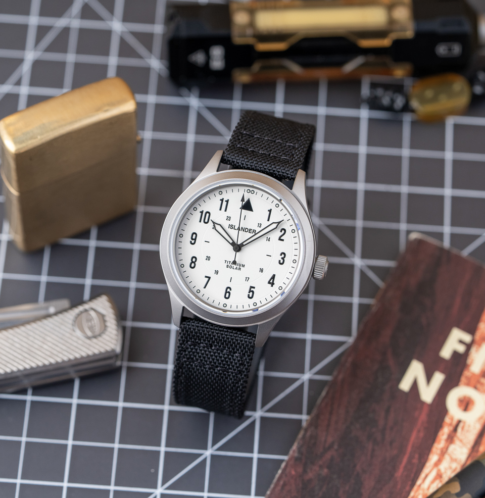 Islander Babylon HV1000 Titanium Solar Field Watch No-date movement