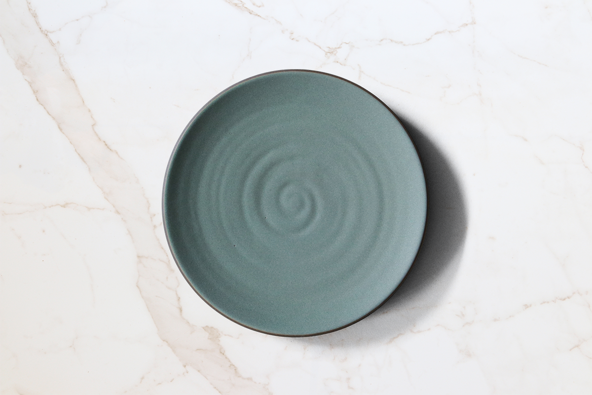 pro-shop-10-5-coupe-salad-plate-color-customization-draft