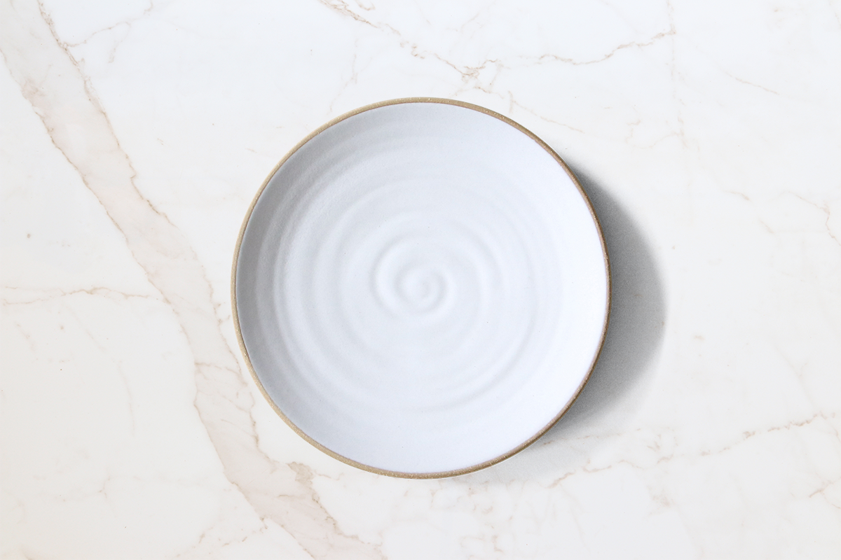 pro-shop-10-5-coupe-salad-plate-color-customization-draft