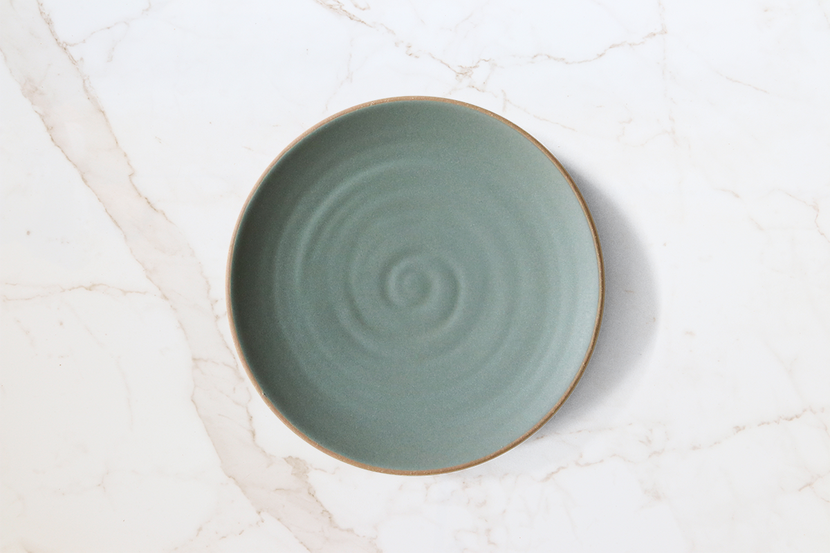 pro-shop-10-5-coupe-salad-plate-color-customization-draft