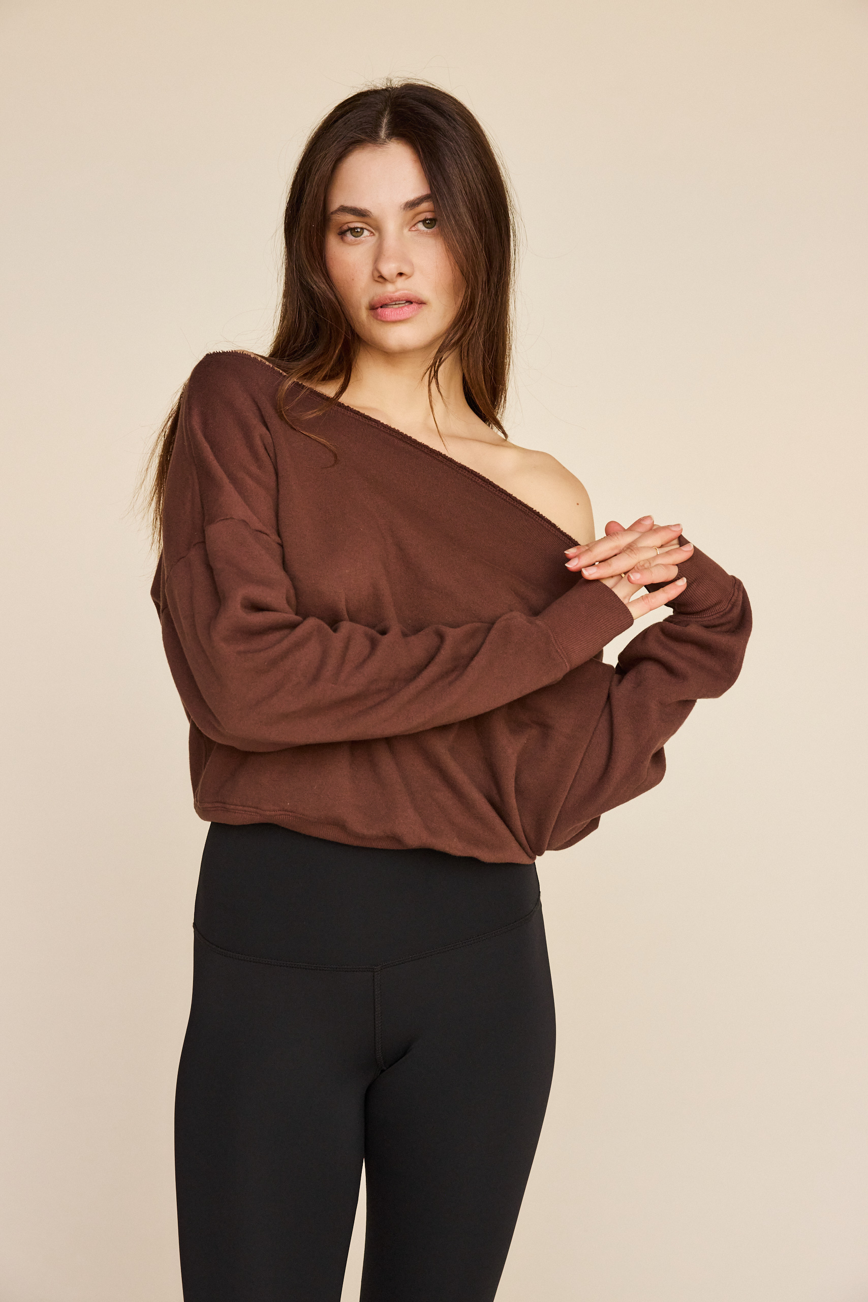 Strut This Womens Crawford Sweatshirt in Coco