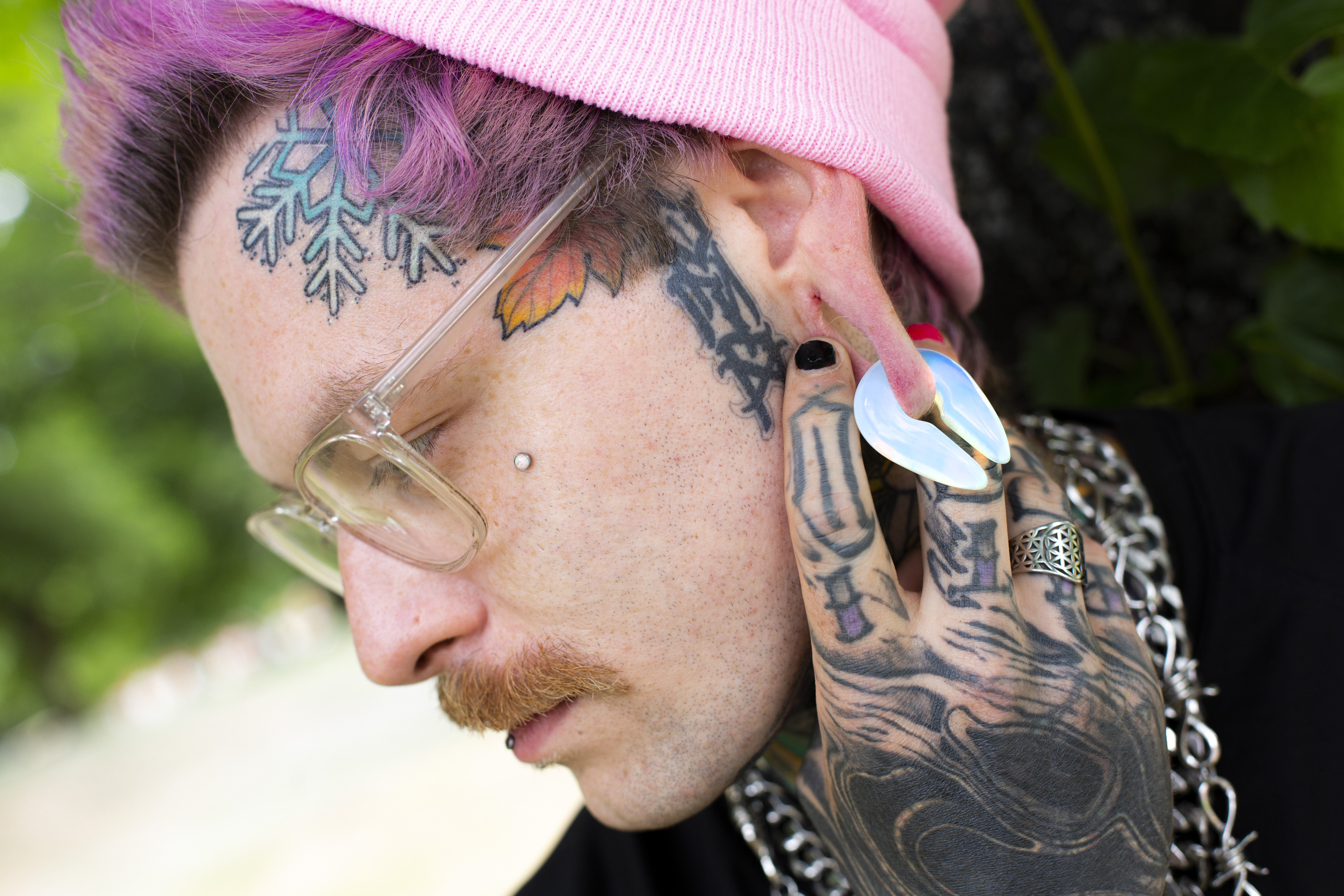 Guy wearing cool Opalite Glass - Pincer Keyhole Ear Weights (Pair)