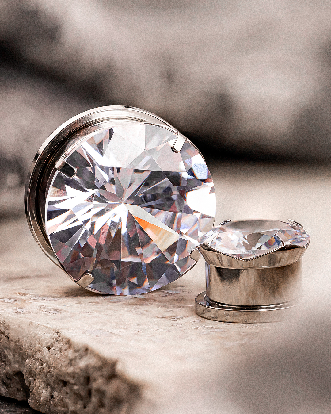  Silber Klarer Diamant Stahl Schraubverschluss Metall Ohr Messgerät / Plug