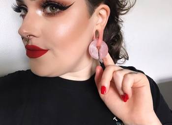 Girl wearing cute Rose Quartz Stone Circular Keyhole Ear Weights - Pair