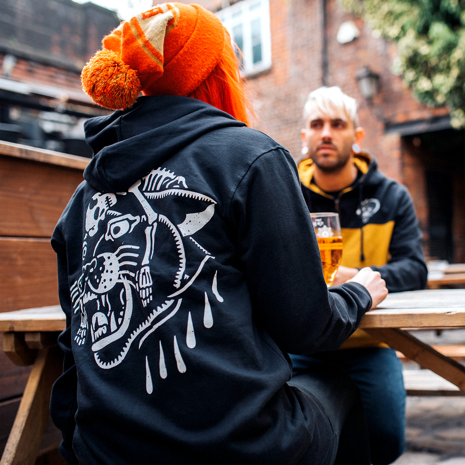  Skelett-Panther-Hoodie