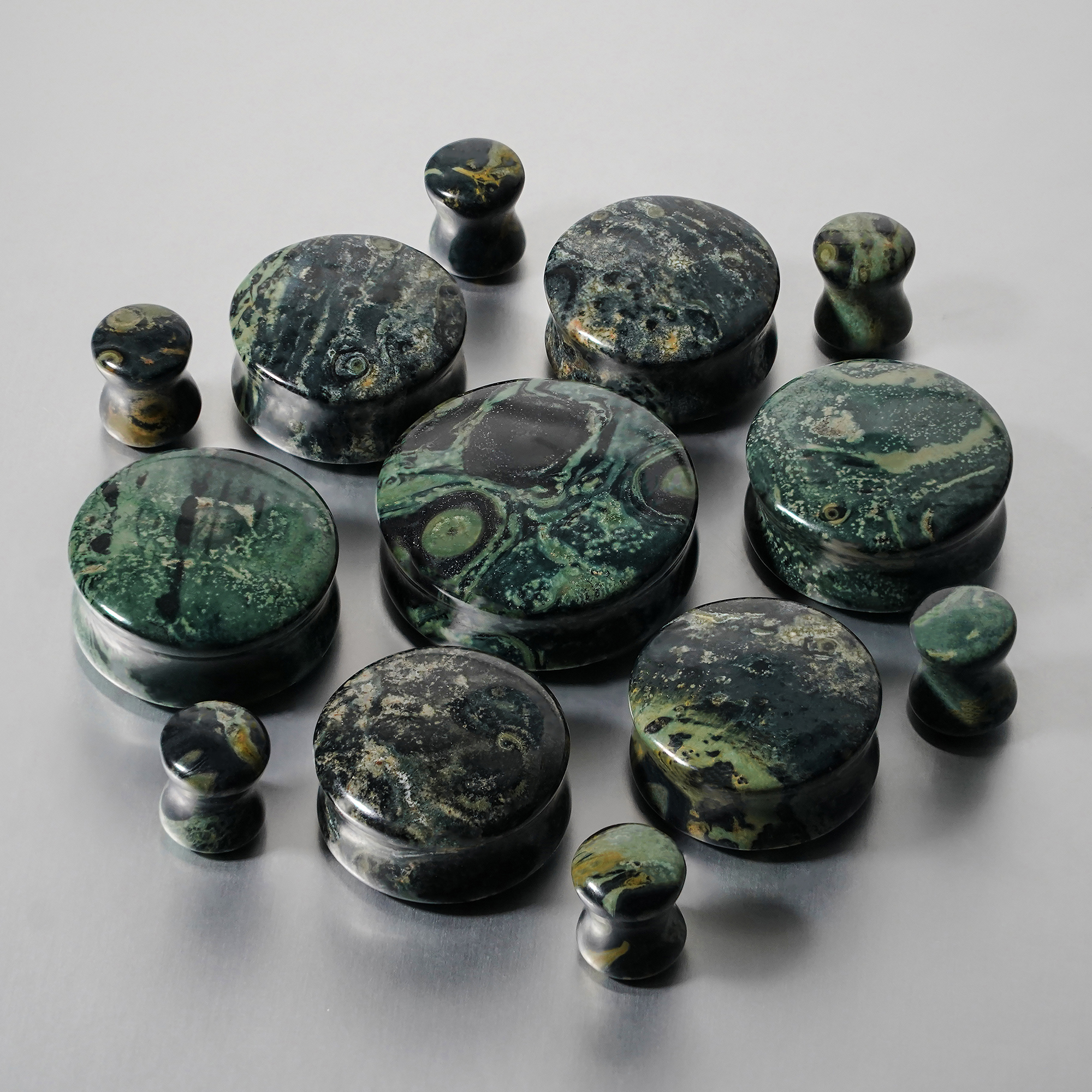  Grüner Augen-Jaspis-Stein Plug / Gauge