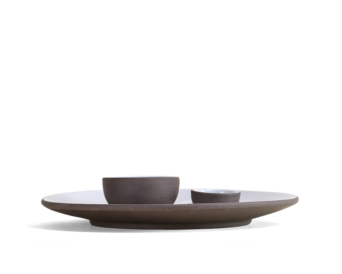 round-serving-platter-set
