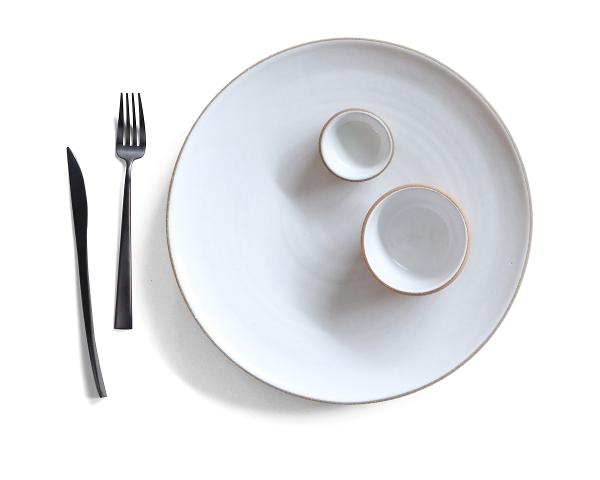round-serving-platter-set