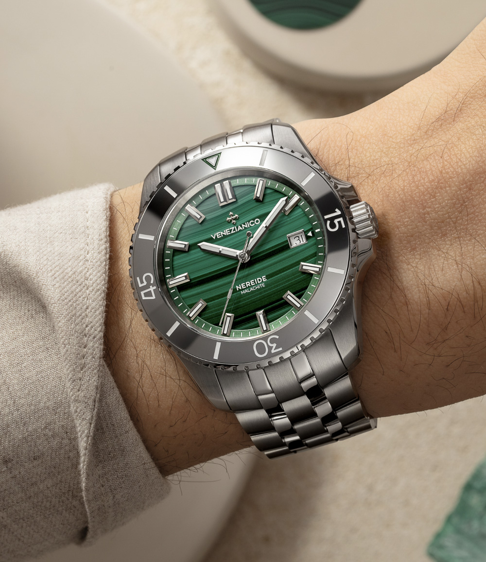 Nereide 42 Stone Dials
