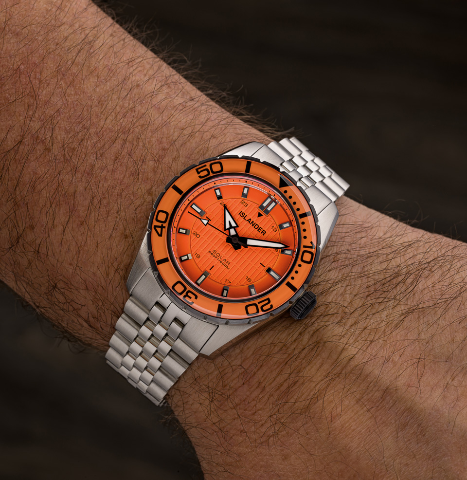 Islander Saltaire 38mm Solar Dive Watch Ring-solar movement