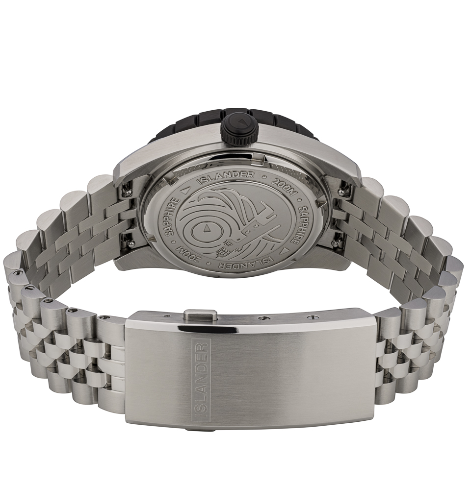 Islander Saltaire 38mm Solar Dive Watch Deployant on-the-fly clasp