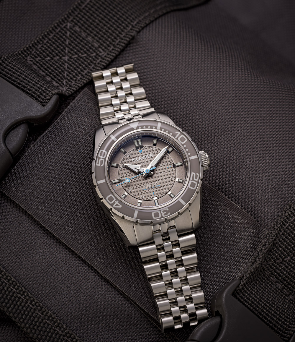 Islander Saltaire 38mm Solar Dive Watch