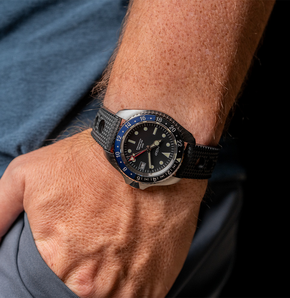 Diver GMT 200M Automatic 42mm Stainless Steel Case