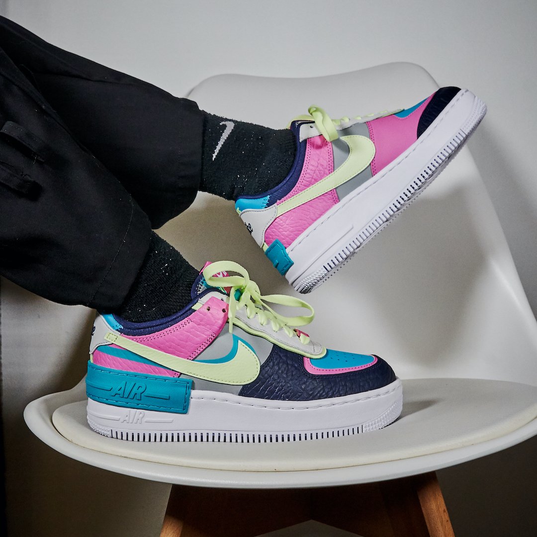 Nike Air Force 1 Shadow Barely Volt 