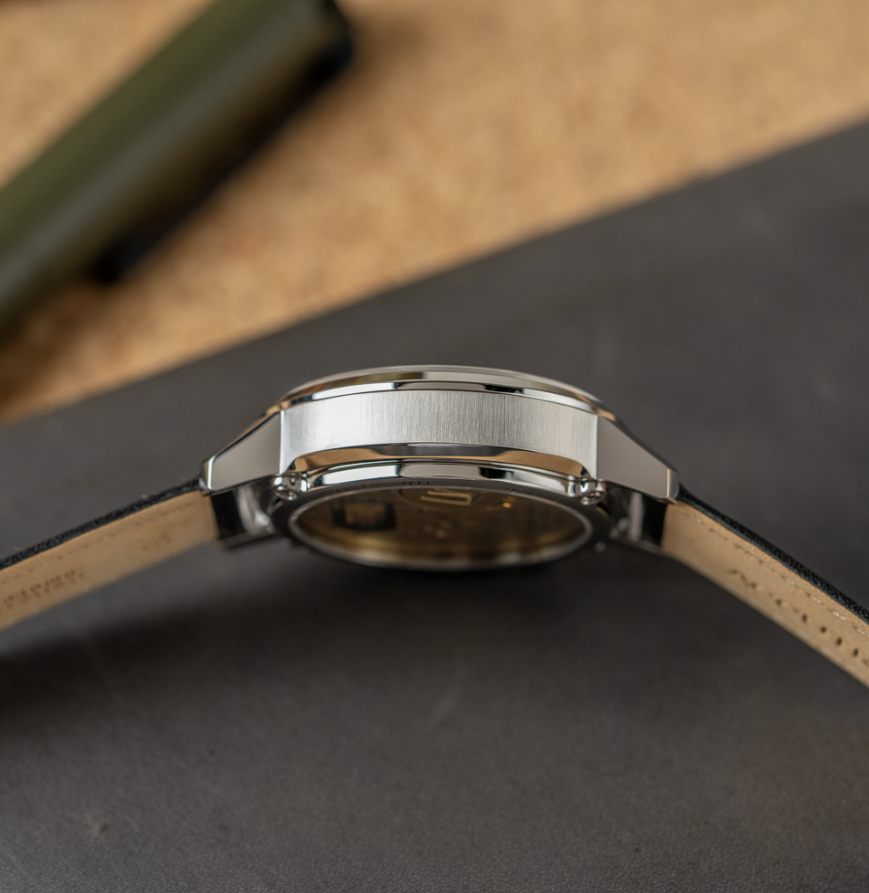 Spaceview 314 - Tuning Fork Mixture of finishes