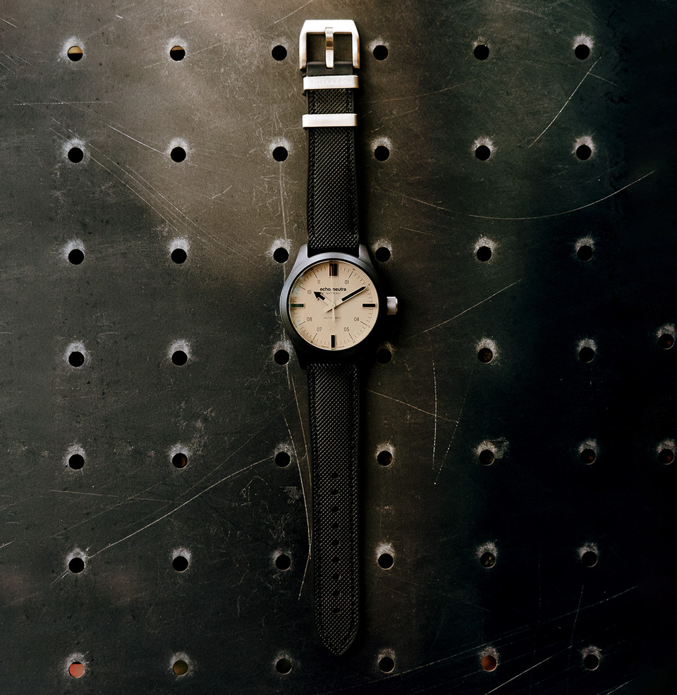 echo/neutra Averau Ceramic Sand 42mm case