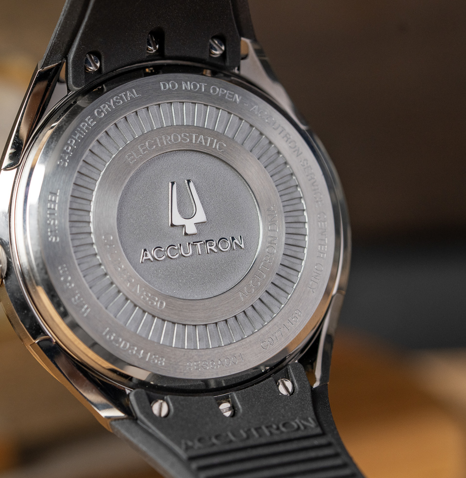 Accutron DNA Turbine-stamped caseback