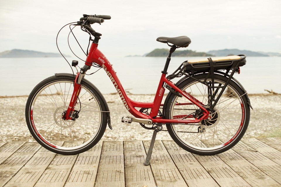 SmartMotion E-City e-Bike - 24inch Wheels