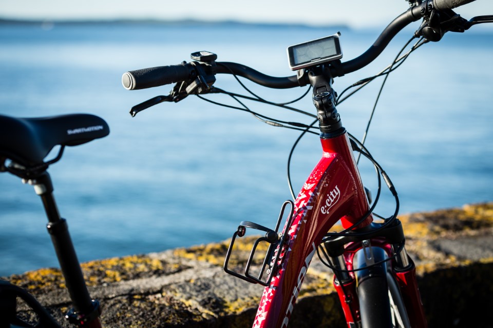 SmartMotion E-City e-Bike - 24inch Wheels