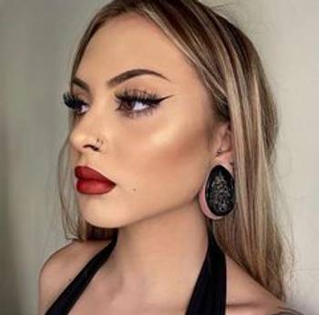 Peony Plug / Gauge - Teardrop Black Glass | Flat Faced Double Flare