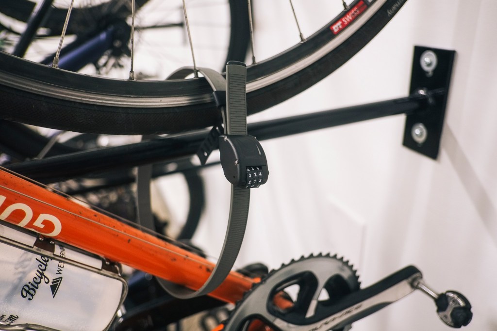 OttoLock Cinch Hexband 60inch Bike Lock