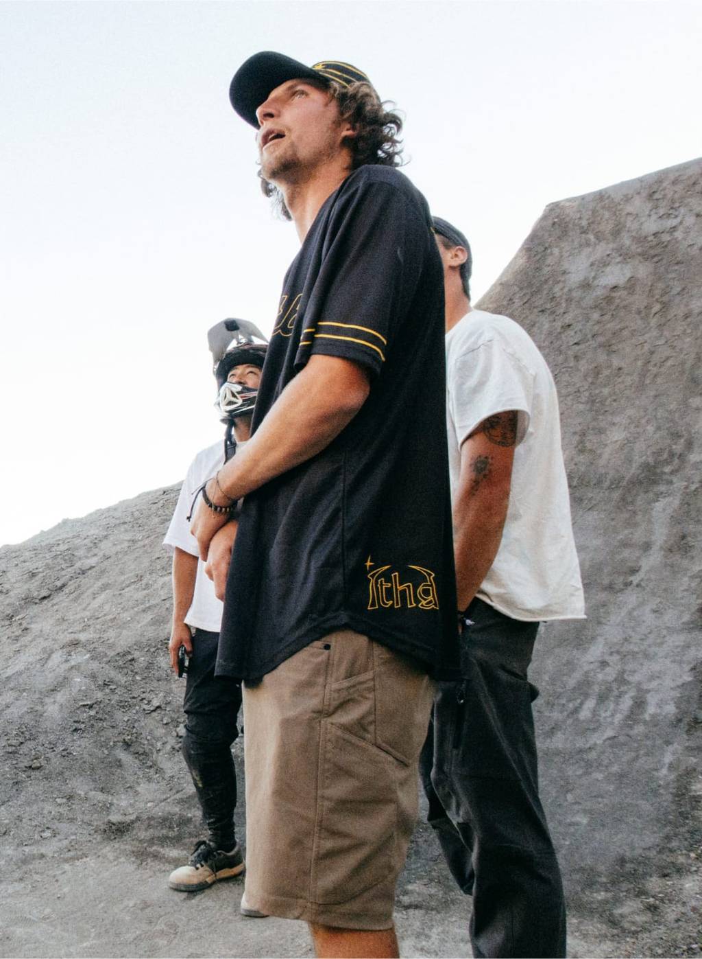 Image OFF BLACK / 30