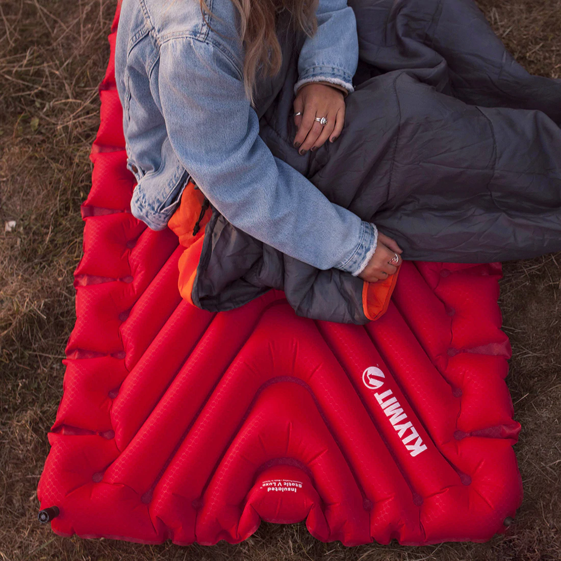 Static V Luxe Inflatable Lightweight Insulated Sleeping Pad Klymit Static V Luxe Inflatable Lightweight Insulated Sleeping Pad Klymit